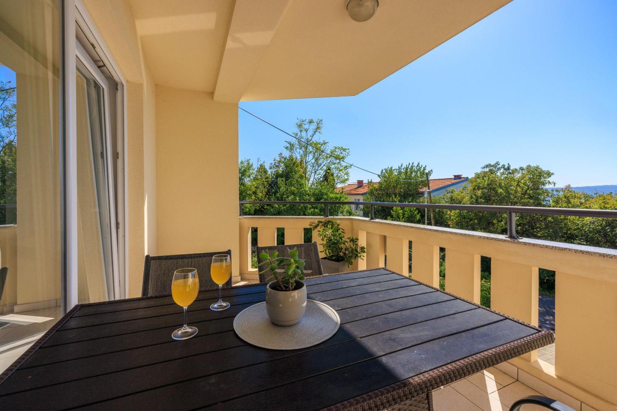 Apartments Petak Novi Dramalj Kültér fotó